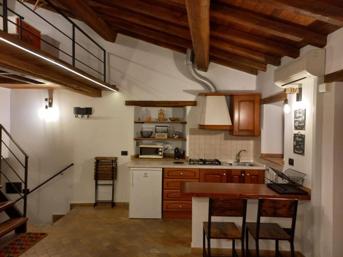 Il Loft Del Lago อันกุยลารา ซาบาเซีย ภายนอก รูปภาพ