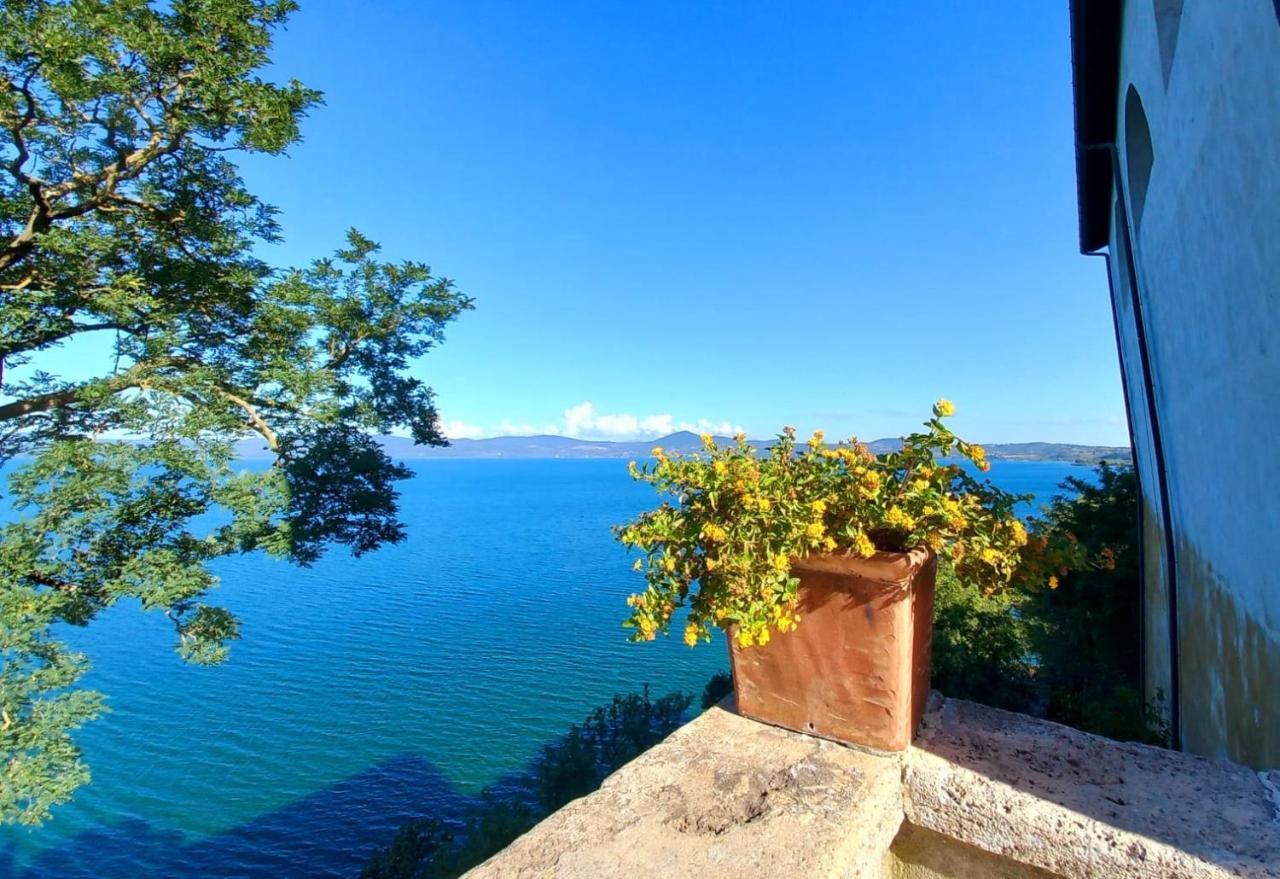 Il Loft Del Lago อันกุยลารา ซาบาเซีย ภายนอก รูปภาพ
